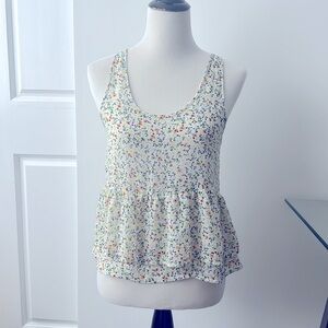 Kira ditzy light floral ruffle top small